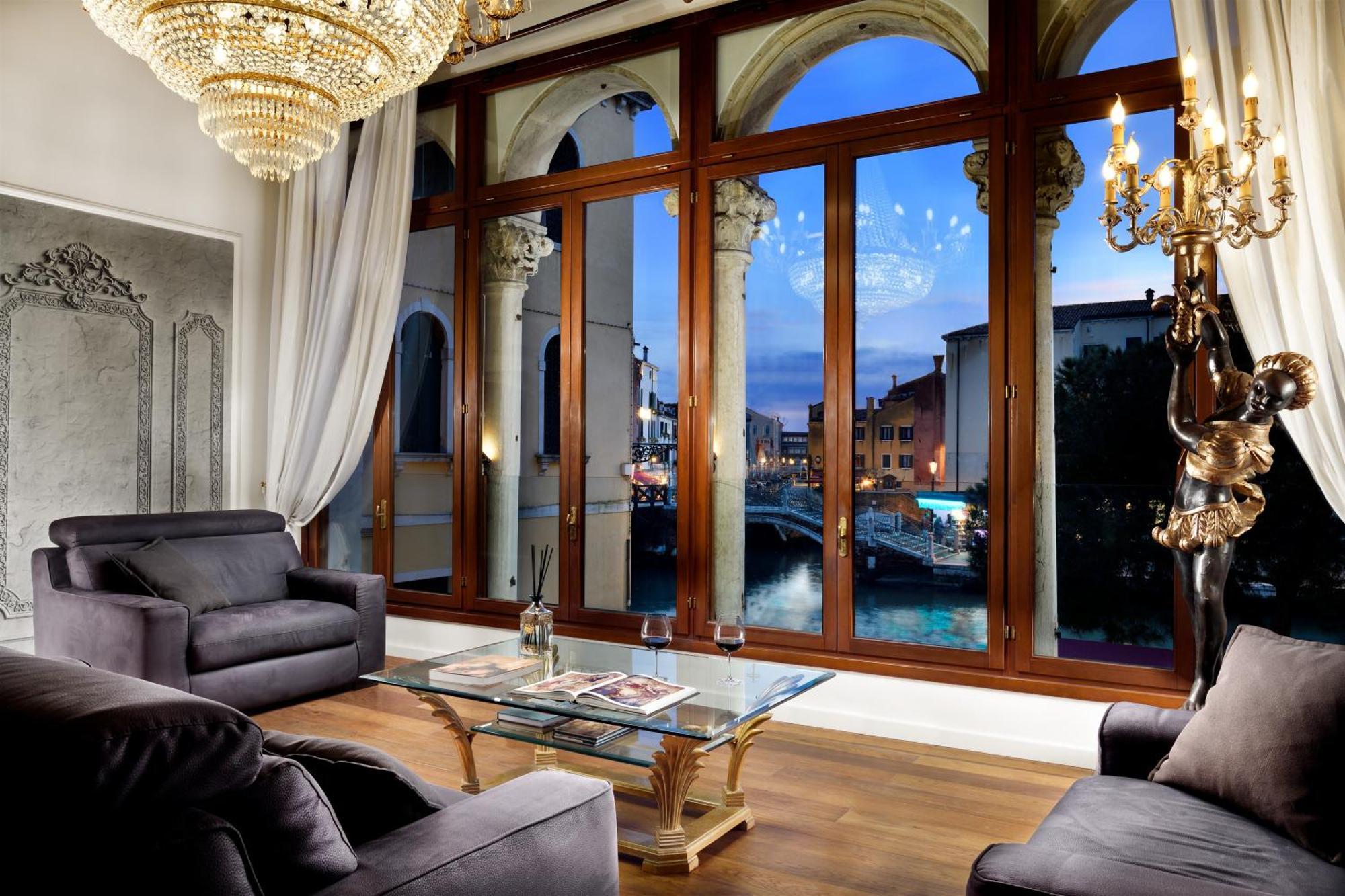 Swan Dolcevita Prestige Stay - Canal View & Exclusive Experience Венеція Екстер'єр фото
